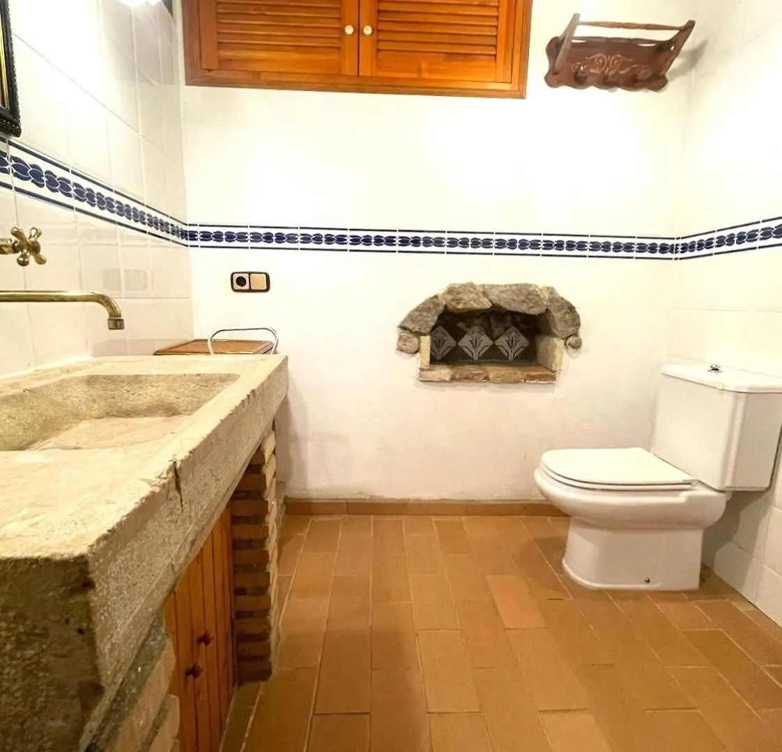 Cal Uverni Siurana Nyaraló